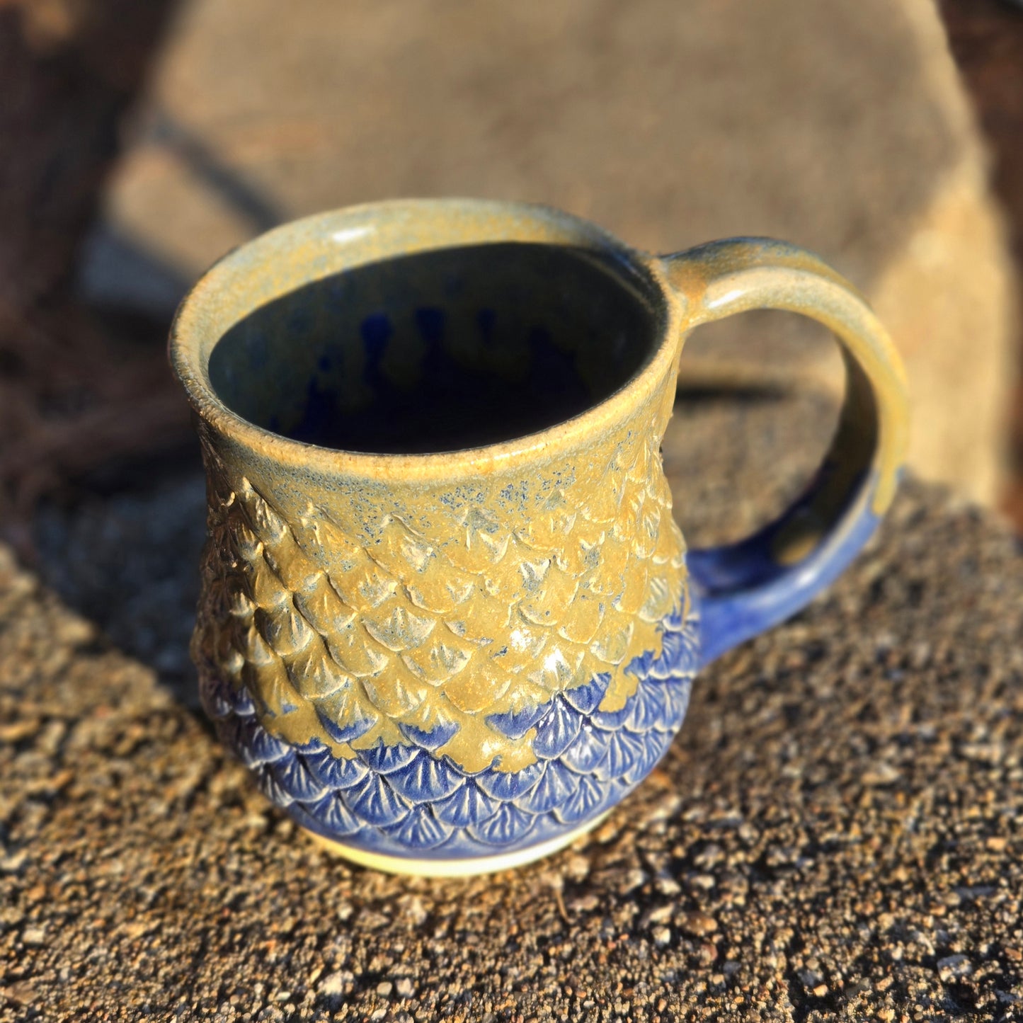 Mug - Scales